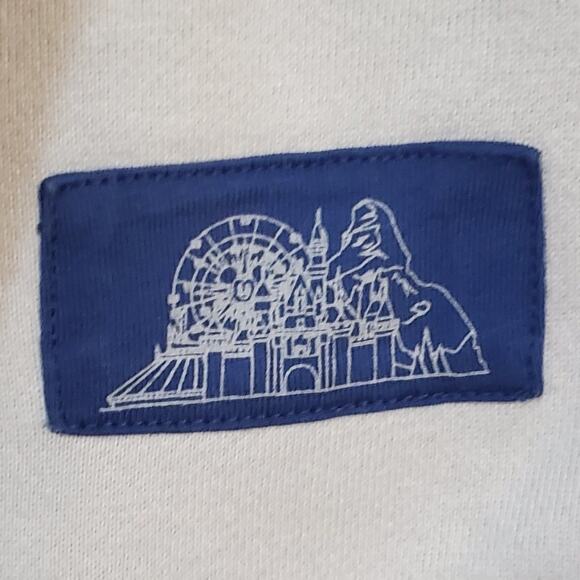 Disneyland 2018 Gray Crewneck Sweater Exclusive - Picture 5 of 15